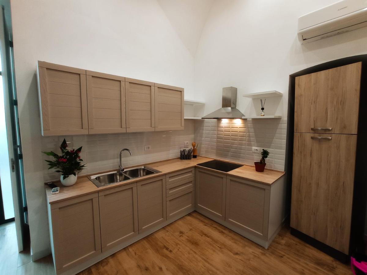 Suites Elifani Marina Trani Zewnętrze zdjęcie