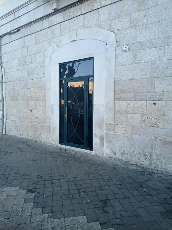 Suites Elifani Marina Trani Zewnętrze zdjęcie